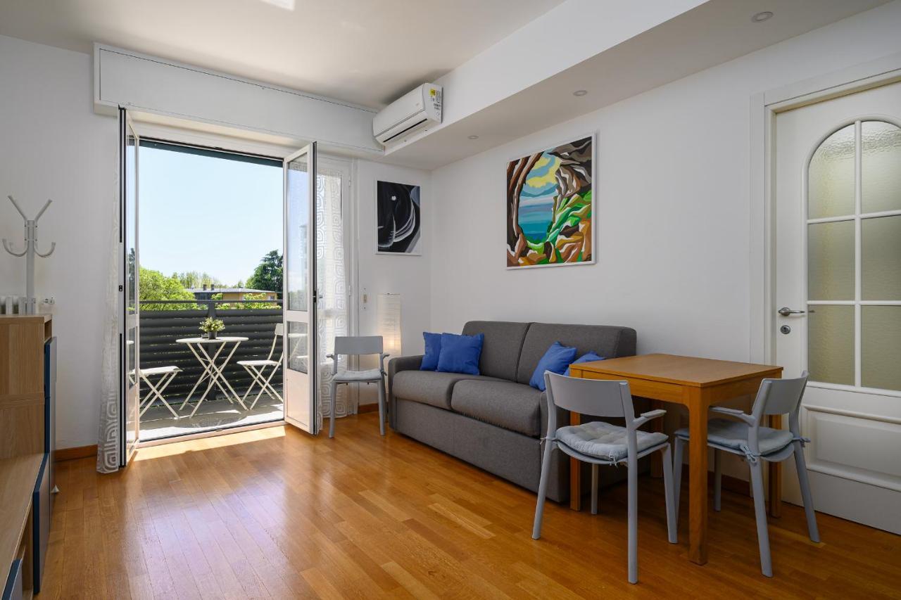 Inganni Charme Apartment Milan Exterior photo